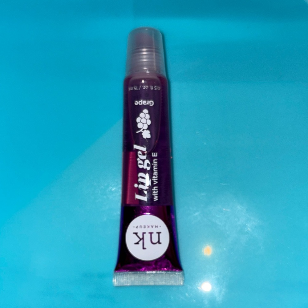 Lip Gel with Vitamin E - Purple